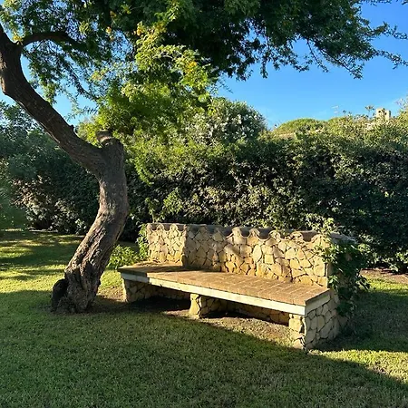 Holiday home Martina A Villasimius, 150 Mt Dalla Spiaggia Di Porto Giunco, Con Ampio Giardino