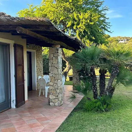 בית נופש Martina A Villasimius, 150 Mt Dalla Spiaggia Di Porto Giunco, Con Ampio Giardino *